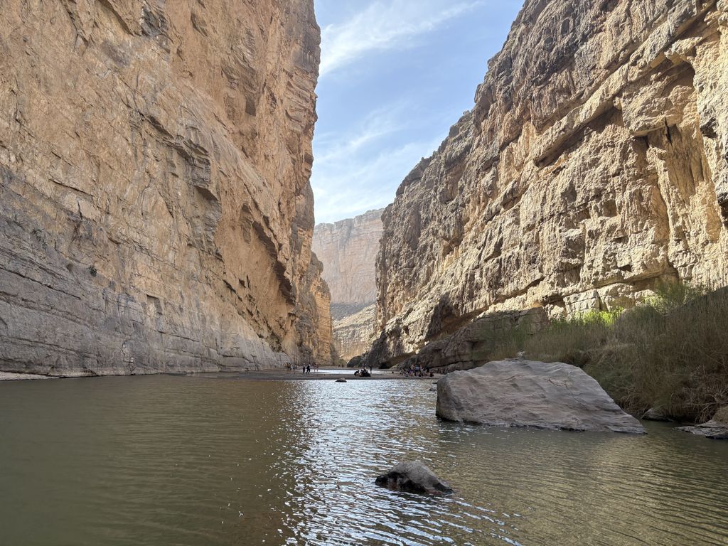 The view inside of the Santa Elena Canyon.