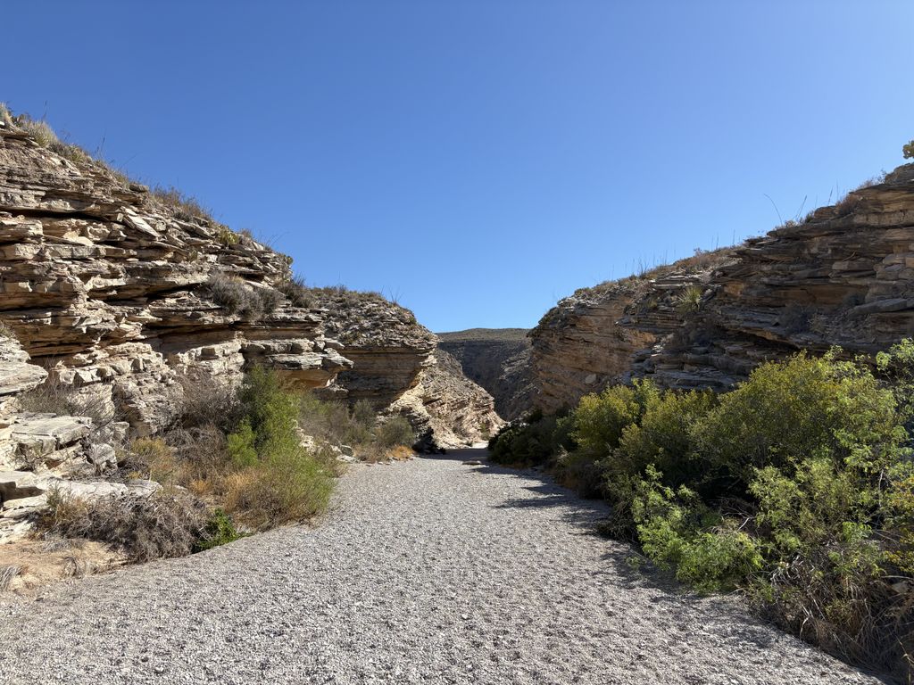 The view into the canyon from the outside.